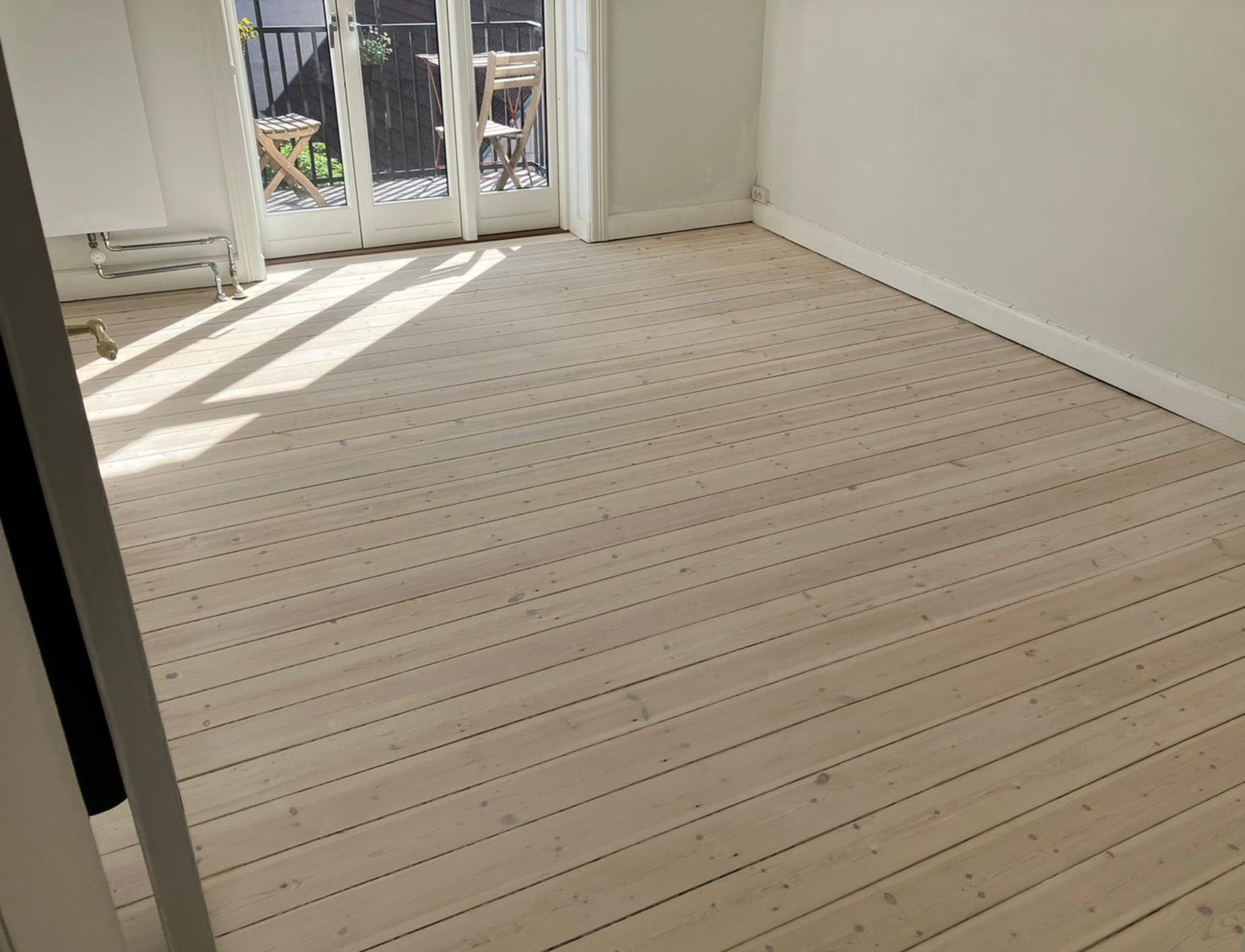 Lud behandling af gulv