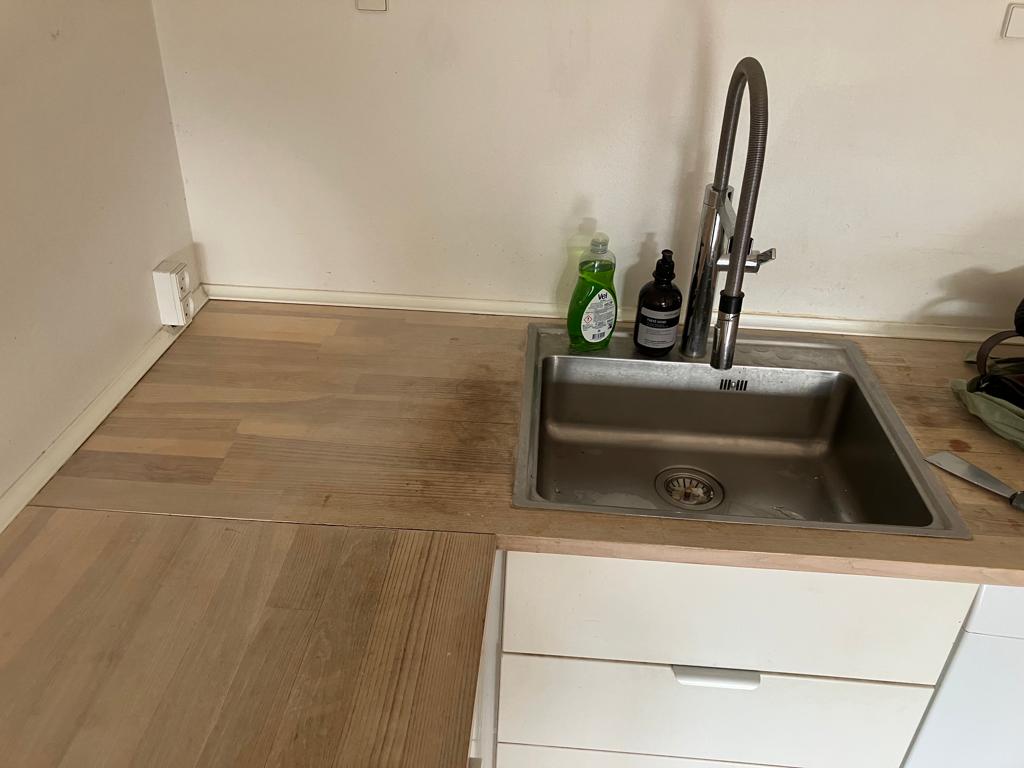 Før slibning af bordplade